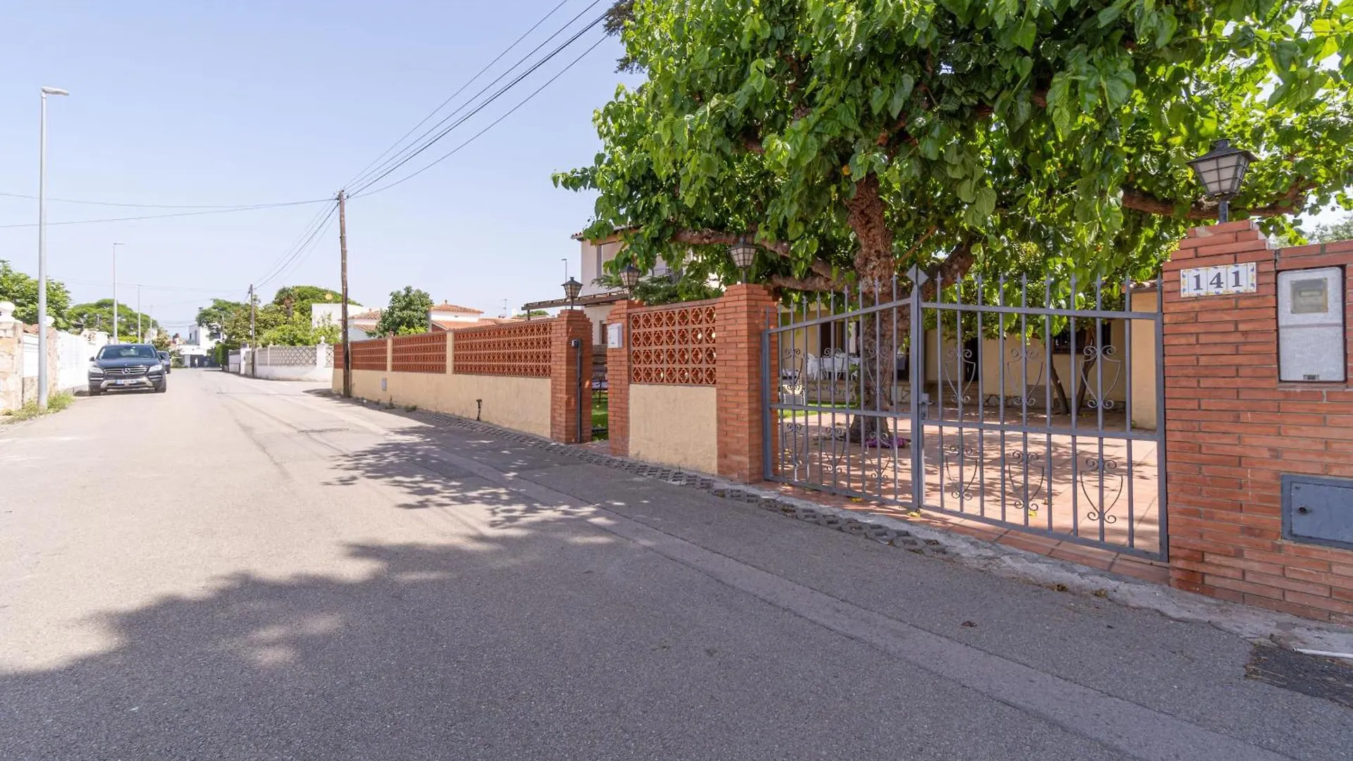 Apart-Rent Casa Con Jardin Pani 0081 Empuriabrava Spagna